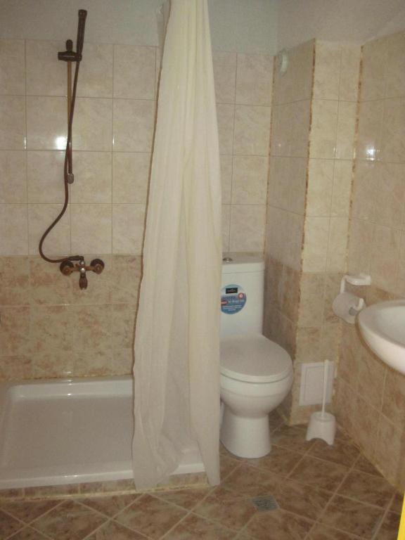Hadjibulevata Guest House Kovachevtsi Екстер'єр фото